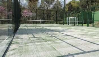 CÉSPED ARTIFICIAL PISTA DE PÁDEL EN BARCELONA